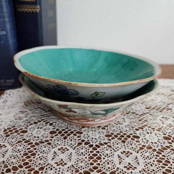 Vintage 19th Century Chinese Tongzhi Porcelain 8-side Rice Bowl with Rooster - Picture 3 of 13